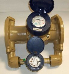 Isoflo NÁ65x20, Qn 25 m3/h, L=300 mm  kombinált vízmérő